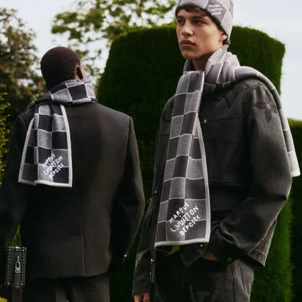 Louis Vuitton Scarf — Image 1