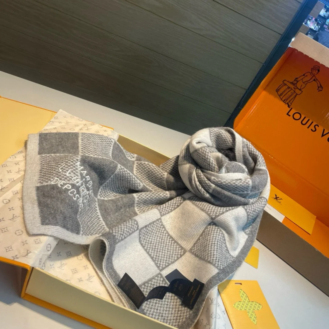 Louis Vuitton Scarf — Image 7