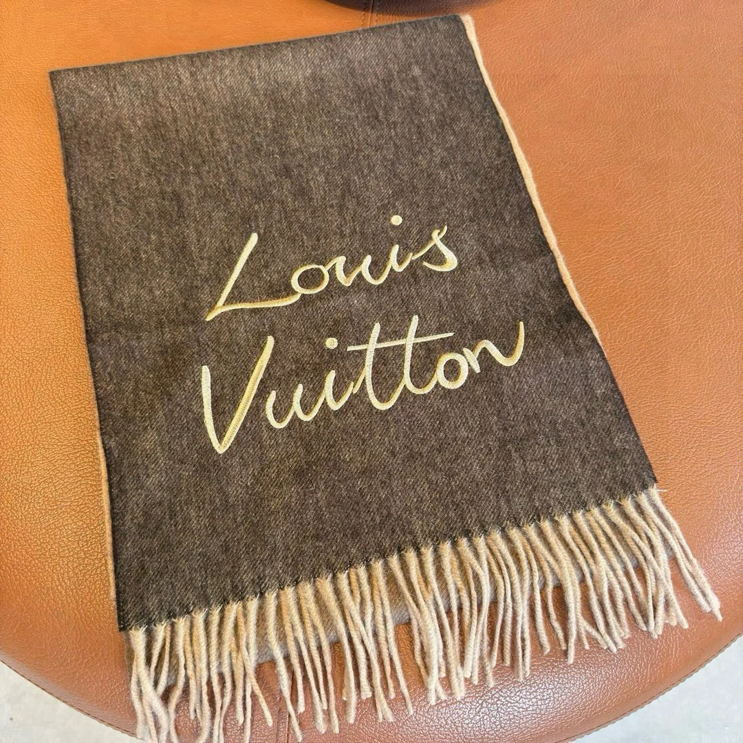 Scarf — Image 2
