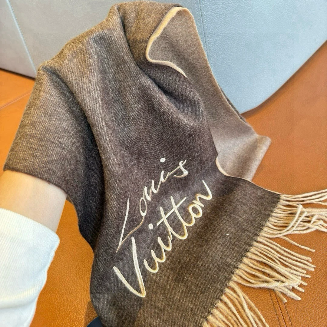 Scarf — Image 3