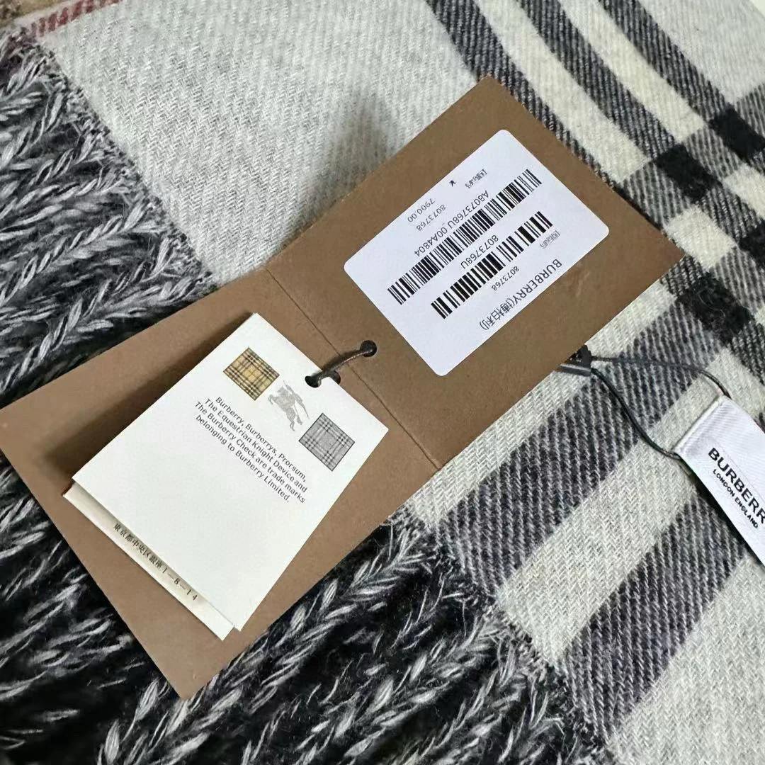 Burberry Scarf — Image 4