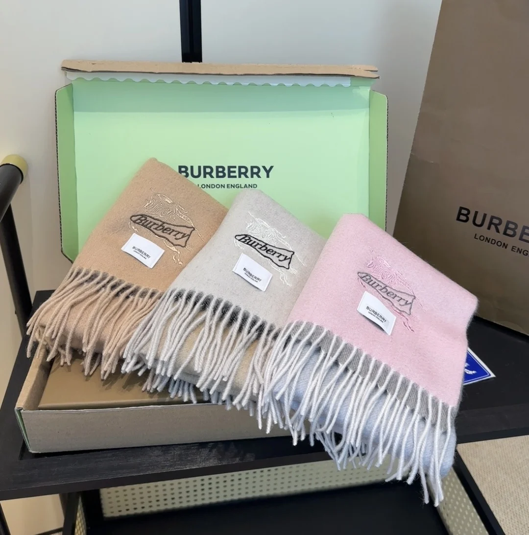 Burberry Scarf — Image 11