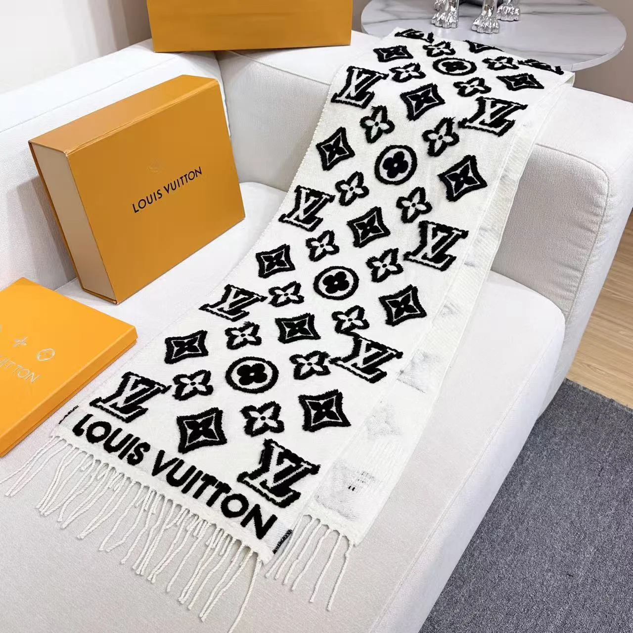 Louis Vuitton Scarf — Image 4