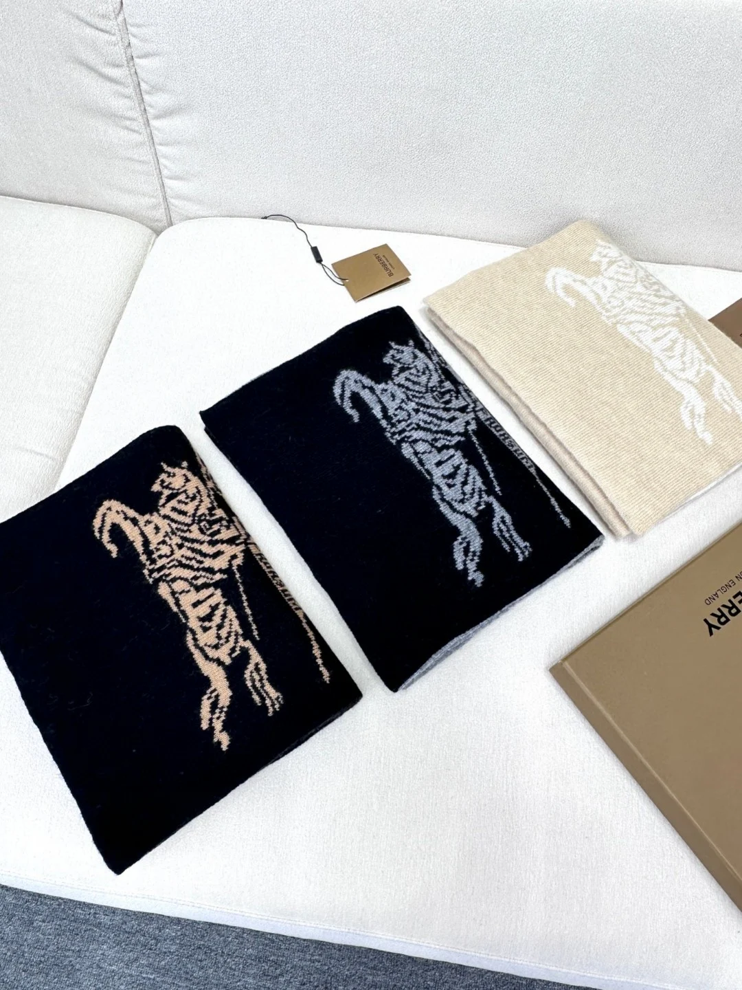 Burberry Scarf — Image 9
