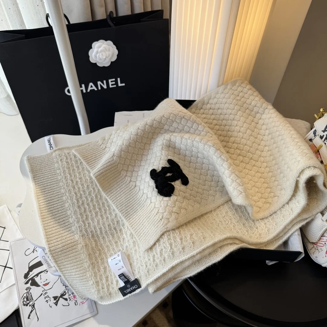 Scarf — Image 8