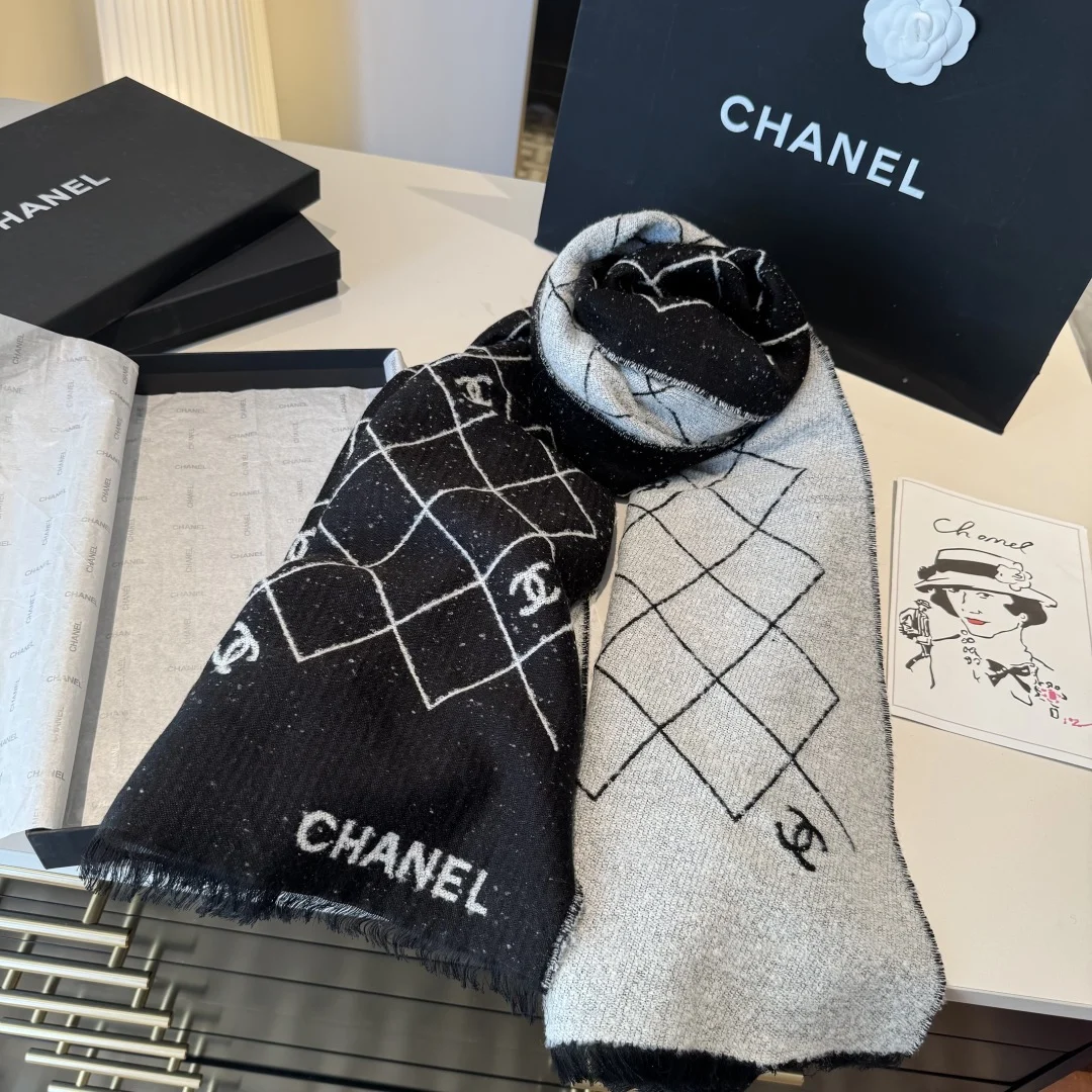 Scarf — Image 5