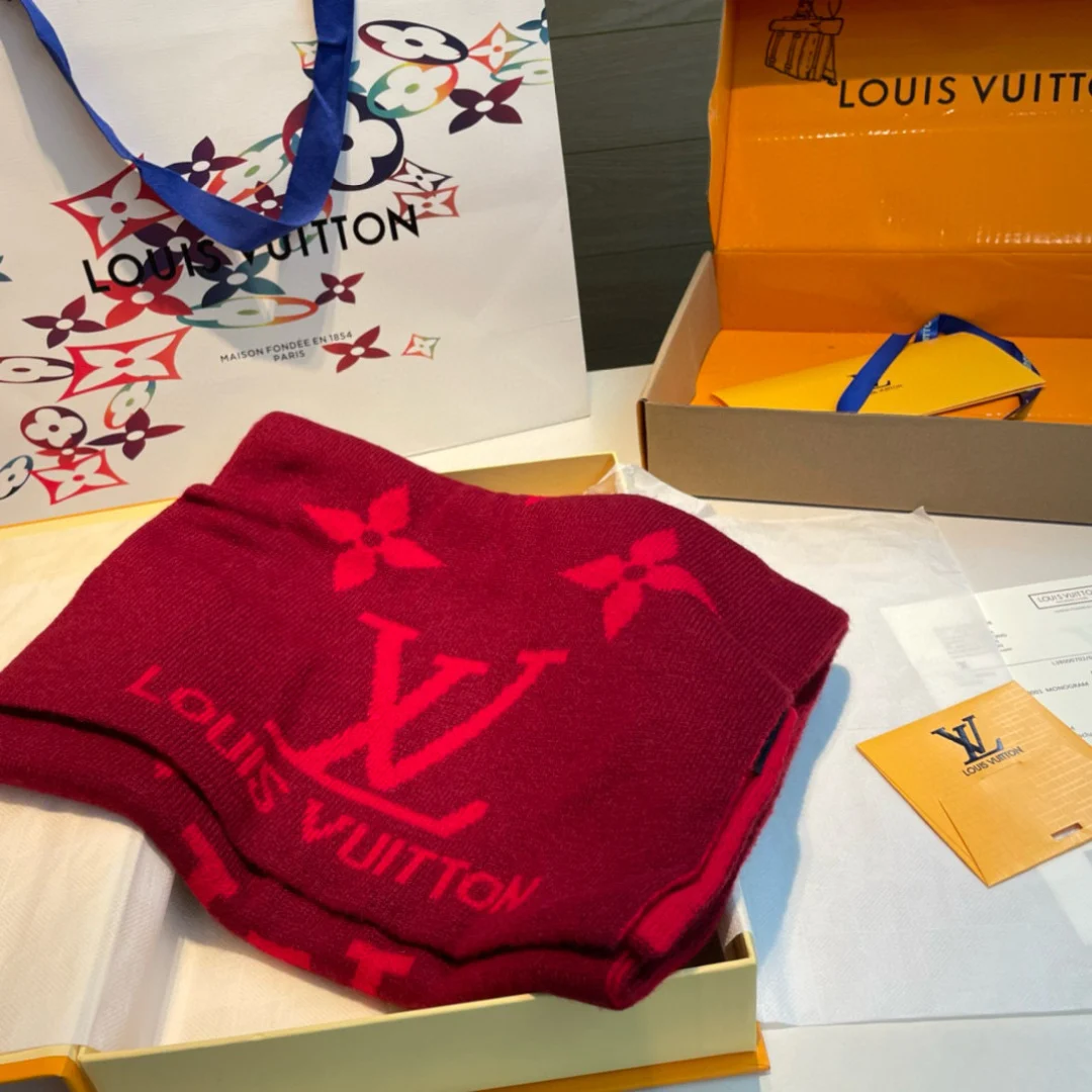 Louis Vuitton Scarf — Image 3