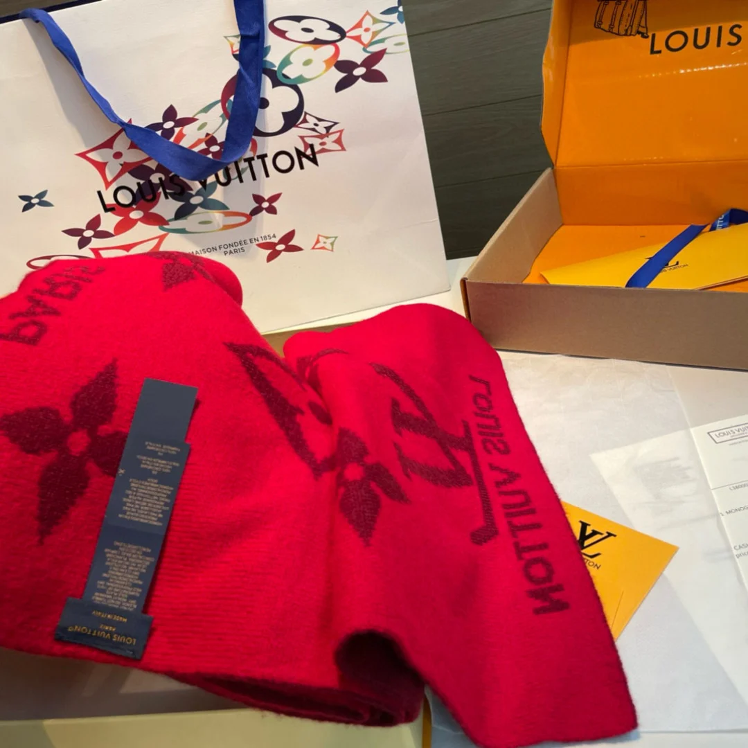 Louis Vuitton Scarf — Image 4