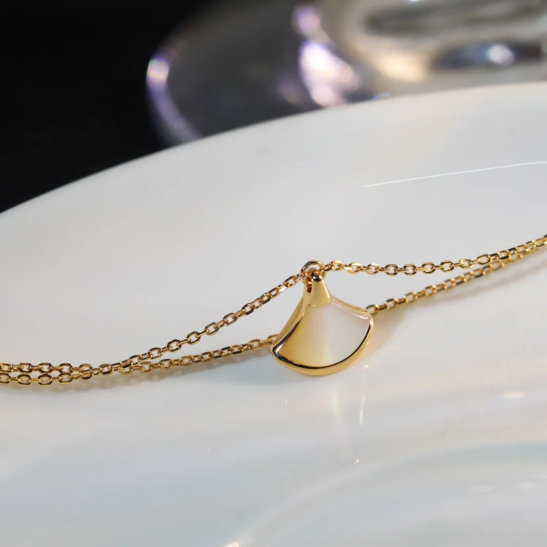 Bracelet — Image 8