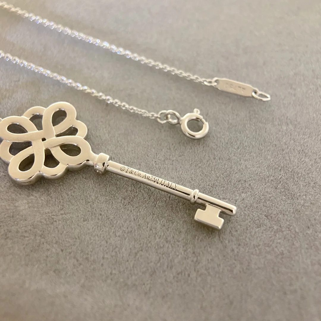 Key Necklace — Image 9