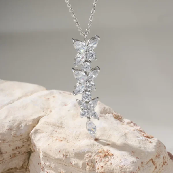 Necklace — Image 1