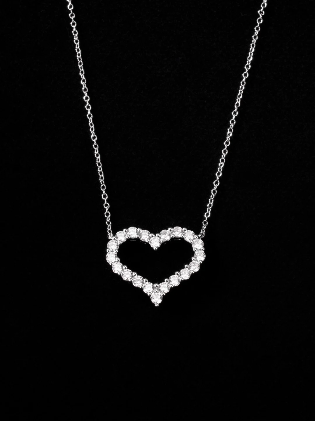 Necklace — Image 1