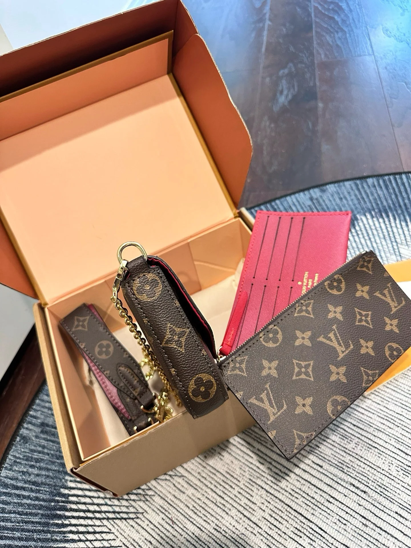 Louis Vuitton Handbag — Image 4
