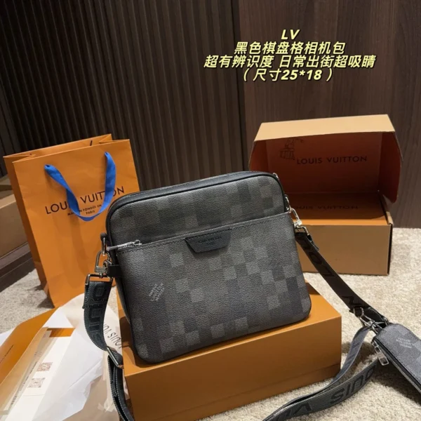Louis Vuitton Crossbody Bag - Black — Image 1