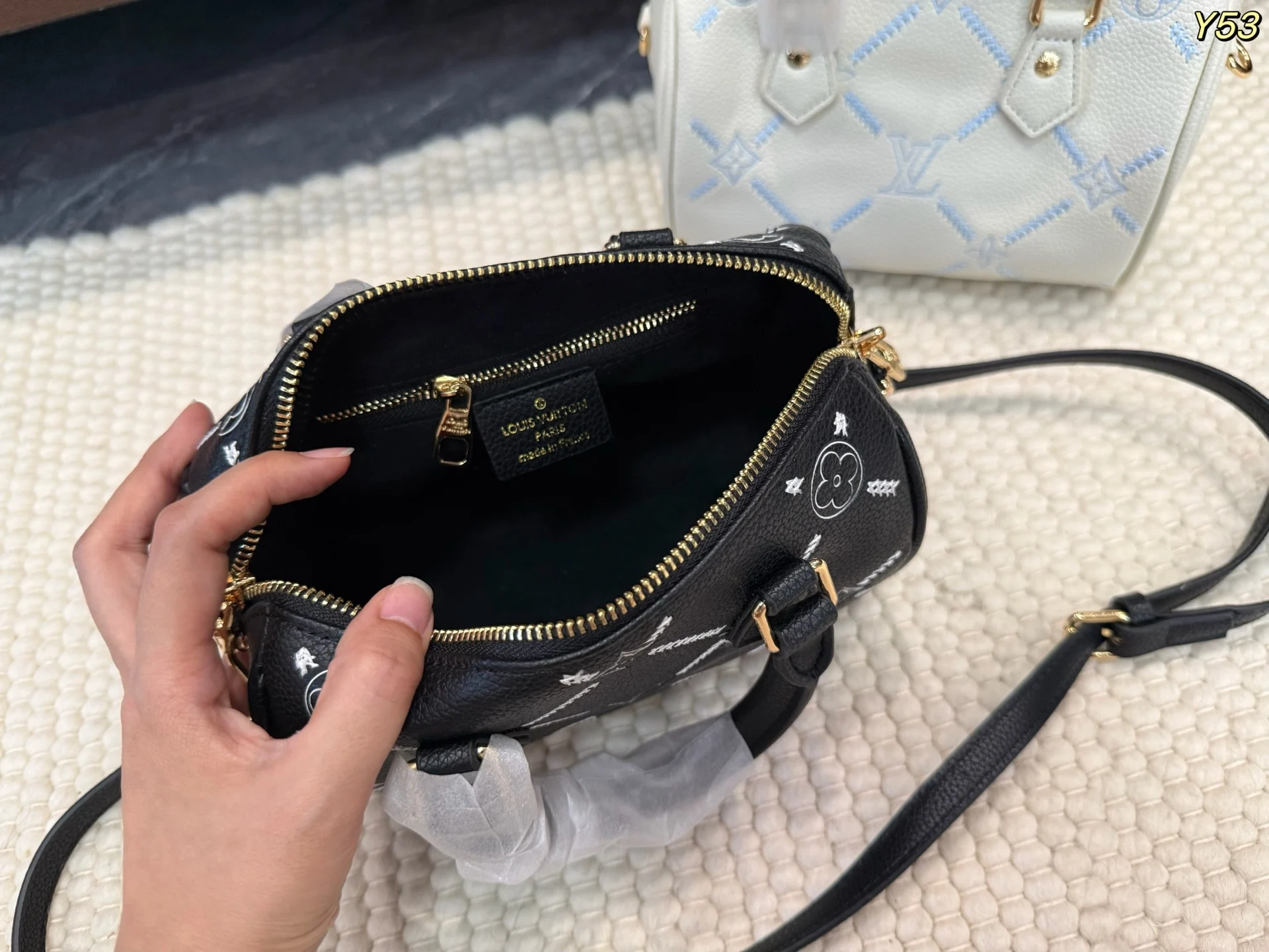 Louis Vuitton Handbag — Image 9