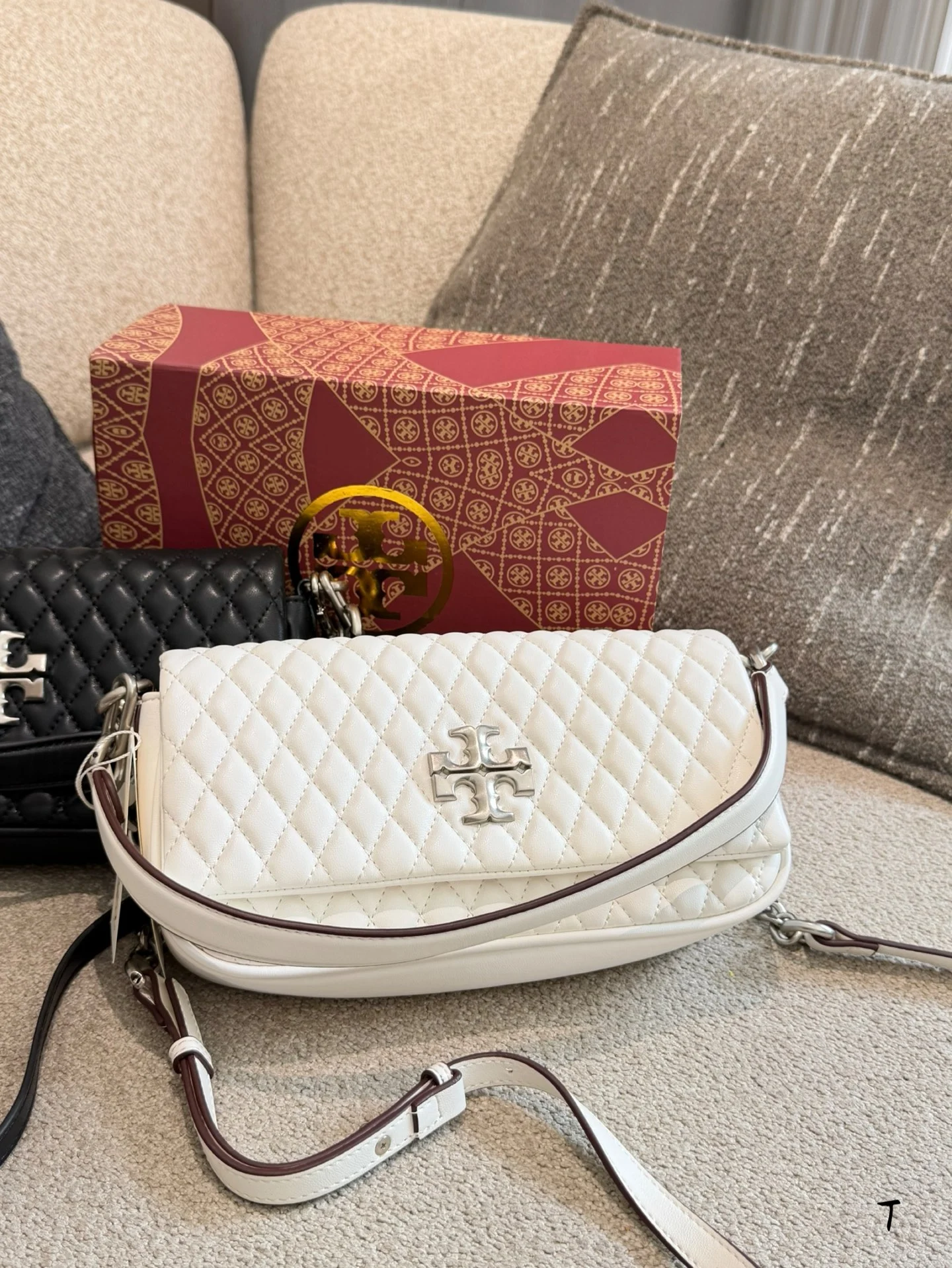 Tory Burch Crossbody Bag - Black — Image 2