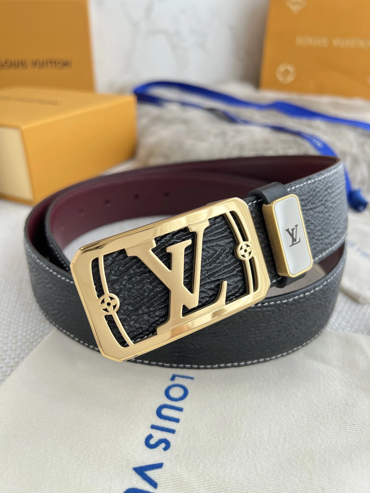 Louis Vuitton Belt - Burgundy — Image 7