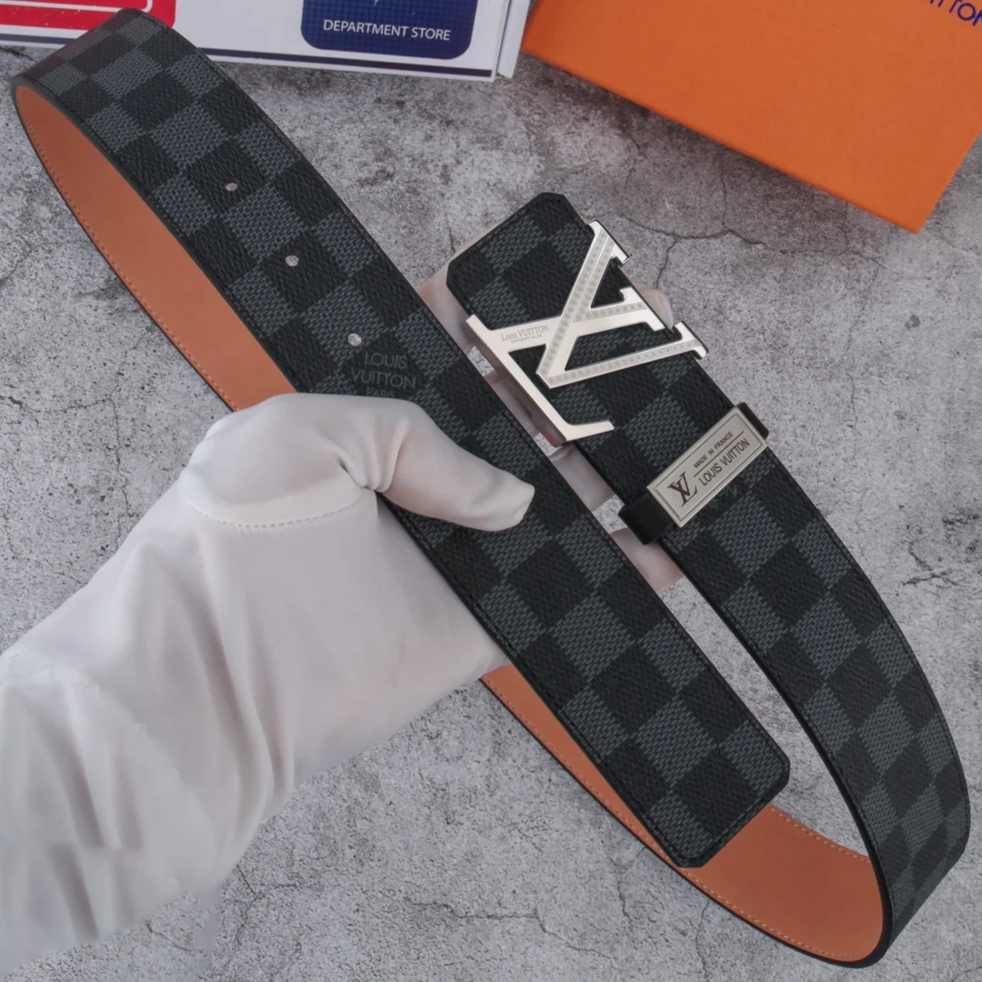Louis Vuitton Belt - Black — Image 4