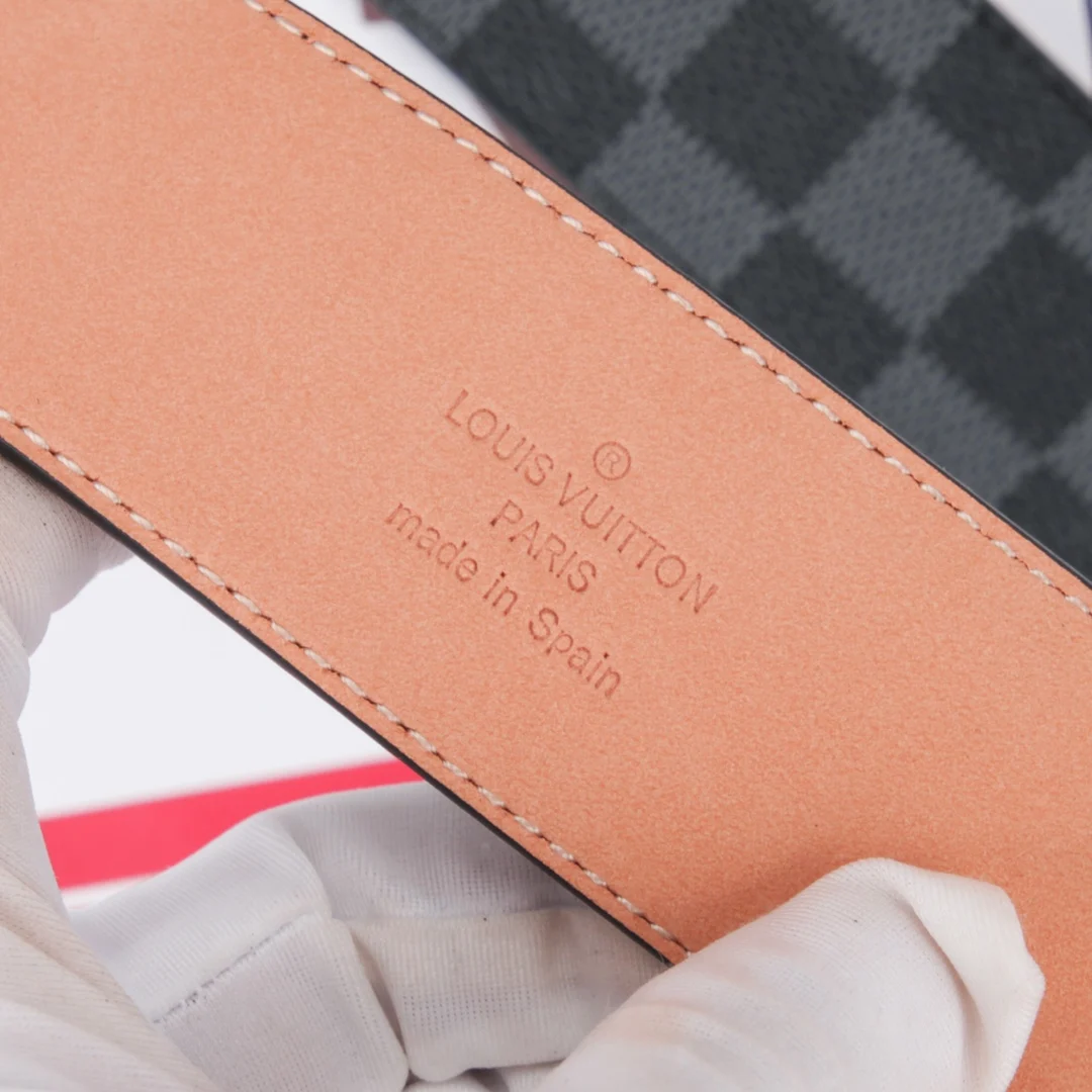 Louis Vuitton Belt - Black — Image 9
