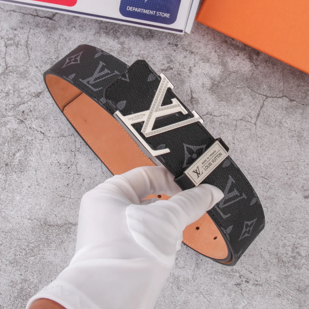 Louis Vuitton Belt - Black — Image 3