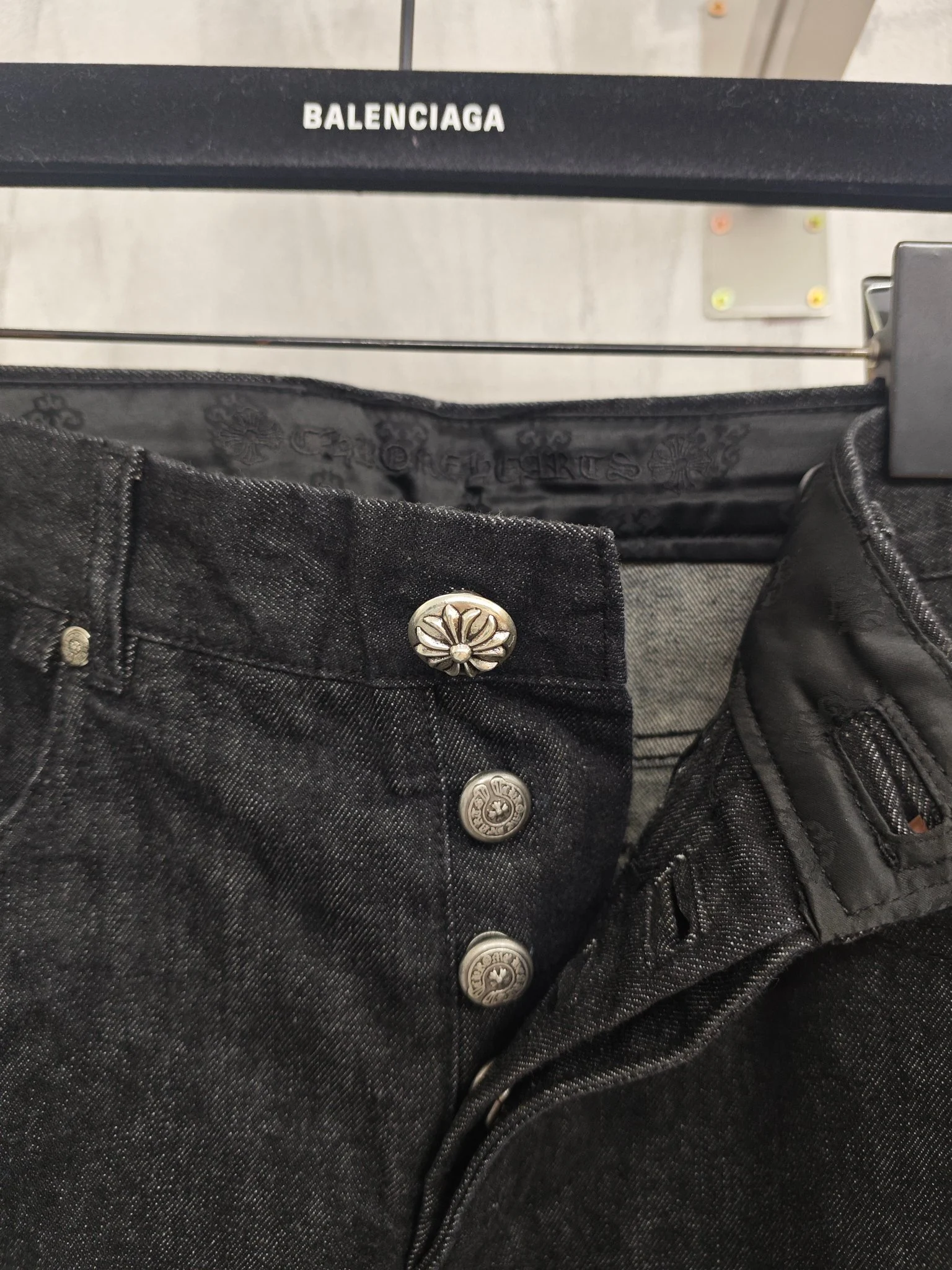Jeans — Image 7