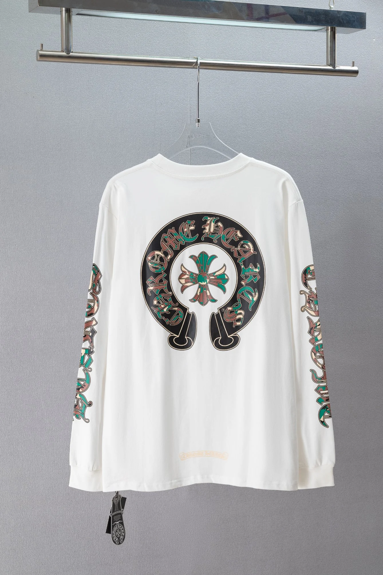 Chrome Hearts Q325 T-Shirt — Image 2