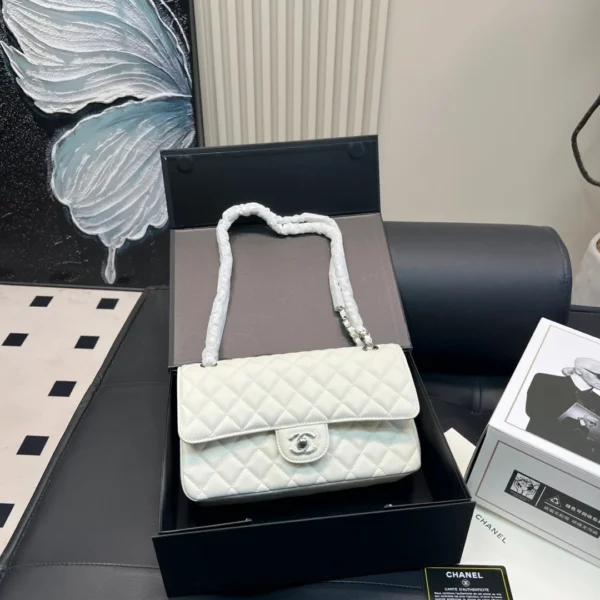 Chanel CF Handbag - Image 1
