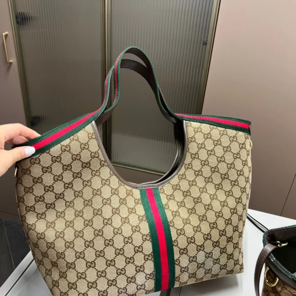 Gucci Tote Bag - Image 1