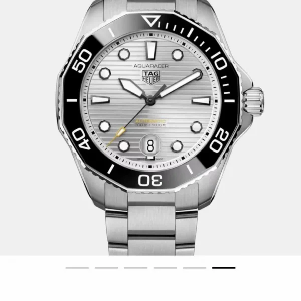 TAG Heuer Aquaracer Watch - Black 43 mm — Image 1