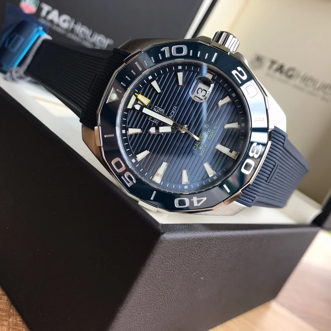 TAG Heuer Aquaracer Watch 43 mm — Image 7