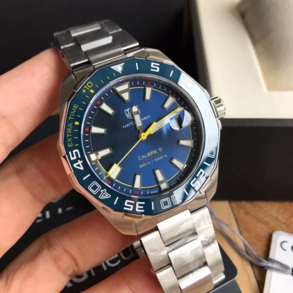TAG Heuer Aquaracer Watch 43 mm — Image 1
