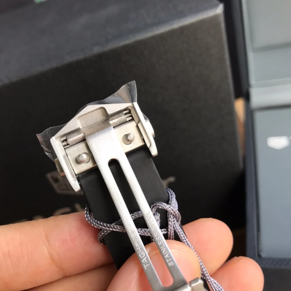 TAG Heuer Aquaracer Watch 43 mm — Image 7