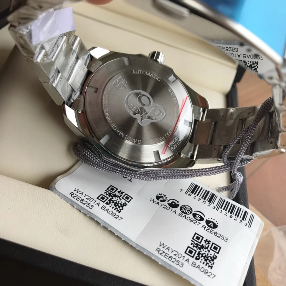 TAG Heuer Aquaracer Watch 43 mm — Image 6