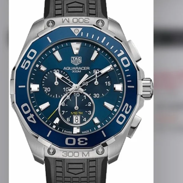 TAG Heuer Aquaracer Watch 43 mm — Image 1