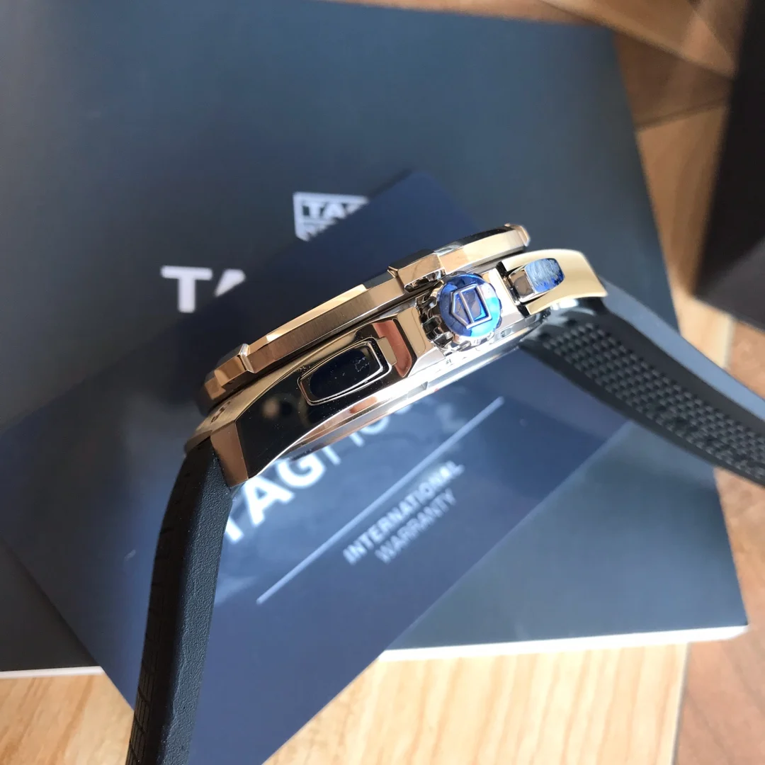 TAG Heuer Aquaracer Watch 43 mm — Image 7