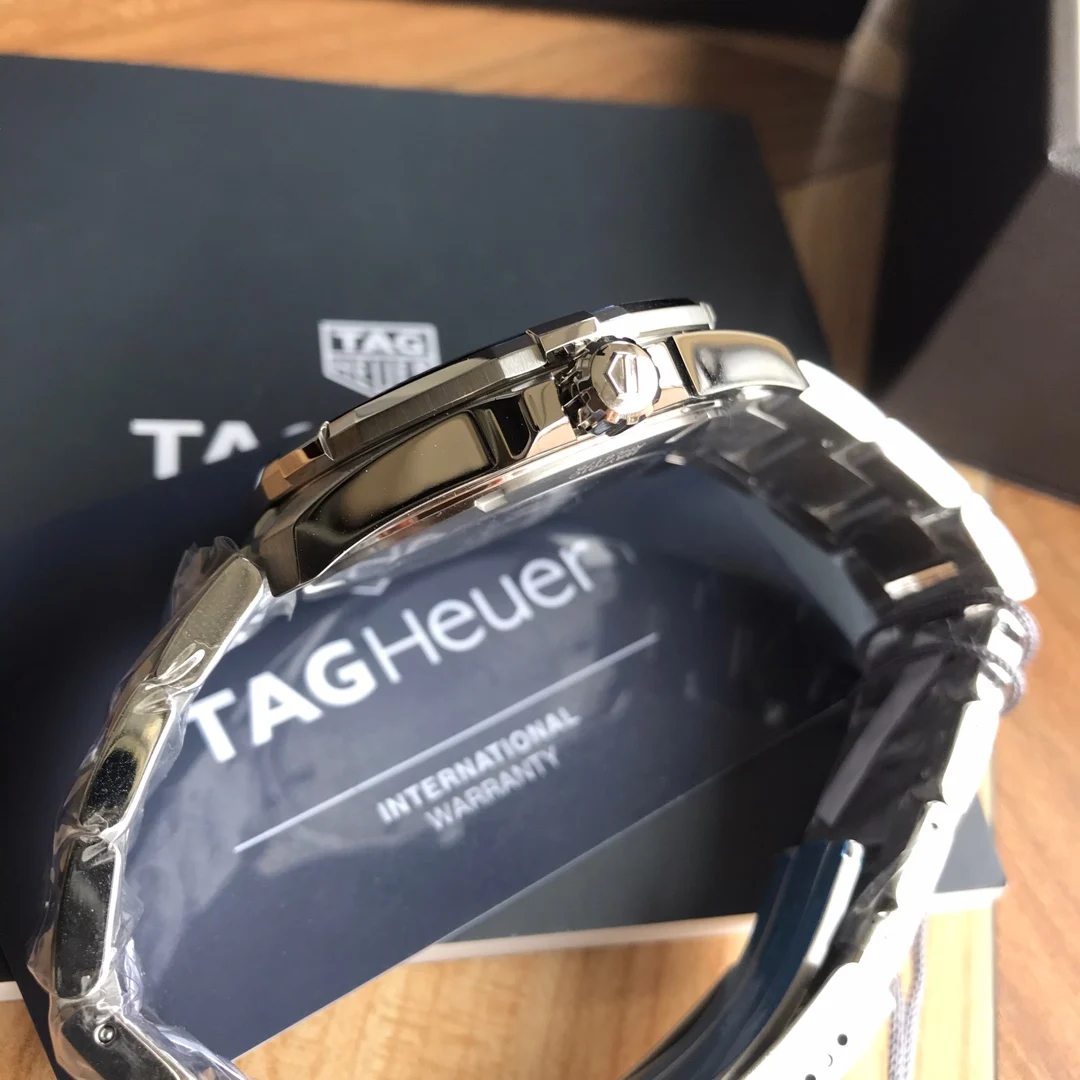 TAG Heuer Aquaracer Watch 43 mm — Image 9